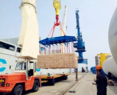 船舶项目丨SWL 32t半自动纸浆专用吊具-纸浆运输船配套