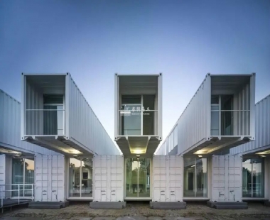 游艇码头丨游艇码头+集装箱房